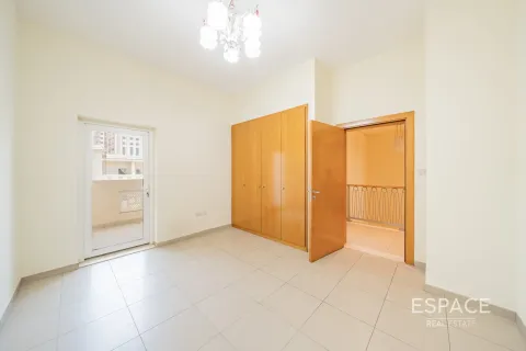 Adosado en Quortaj, Al Furjan, Dubai, 3 dormitorios, 283 m², № 71047 - foto 9