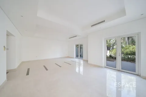 Townhouse in Quortaj, Al Furjan, Dubai 3 bedrooms, 283 sq.m. № 71047 - photo 6