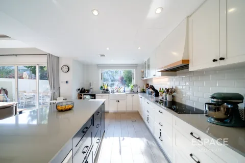 Villa à The Springs, Dubai, 3 chambres, 228 m², № 71044 - photo 6