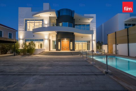 Villa en Al Barsha, Dubai, 5 dormitorios, 958.1 m², № 84208 - foto 21