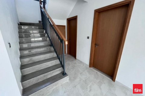 Adosado en Dubai, 3 dormitorios, 161 m², № 84197 - foto 8