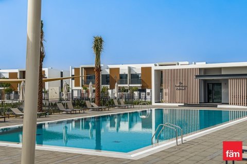 Adosado en Dubai, 3 dormitorios, 161 m², № 84197 - foto 14