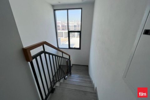 Adosado en Dubai, 3 dormitorios, 161 m², № 84197 - foto 5