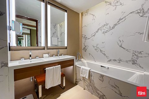 Снять в аренду квартиру в Дубае: 2 спальни, 116.9м², № 64319 - фото 12