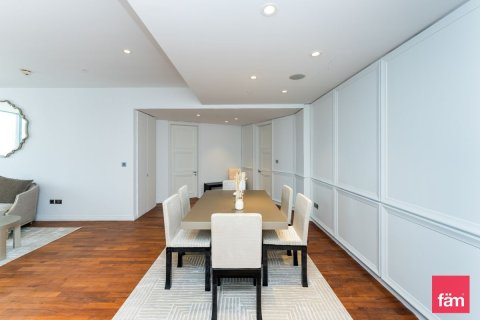 Снять в аренду квартиру в Даунтаун Дубай (Даунтаун Бурдж Дубай), Дубай: 2 спальни, 189.3м², № 71706 - фото 18