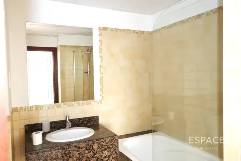 Apartamento en Jumeirah Beach Residence, Dubai, 2 dormitorios, 132 m², № 62182 - foto 10