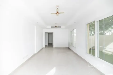 Villa en The Springs, Dubai, 2 dormitorios, 167 m², № 62183 - foto 5