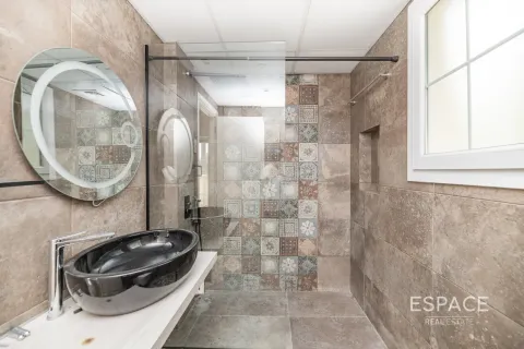 Villa en The Springs, Dubai, 2 dormitorios, 167 m², № 62183 - foto 11