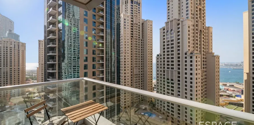 Apartamento en Dubai Marina, Dubai, 1 dormitorio, 96 m², № 62187