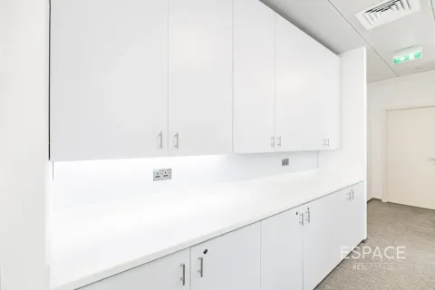 Oficina en Downtown Dubai (Downtown Burj Dubai), Dubai, 341 m², № 62186 - foto 16