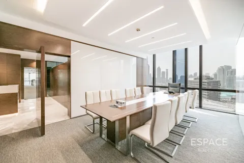 Oficina en Downtown Dubai (Downtown Burj Dubai), Dubai, 341 m², № 62186 - foto 2