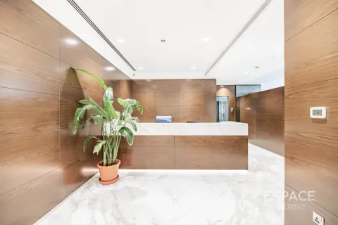 Oficina en Downtown Dubai (Downtown Burj Dubai), Dubai, 341 m², № 62186 - foto 1