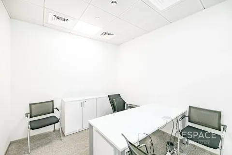 Oficina en Downtown Dubai (Downtown Burj Dubai), Dubai, 341 m², № 62186 - foto 13