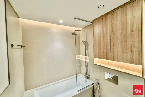Снять в аренду квартиру в Дубай Хилс Эстейт, Дубай: 2 спальни, 96.3м², № 77862 - фото 11