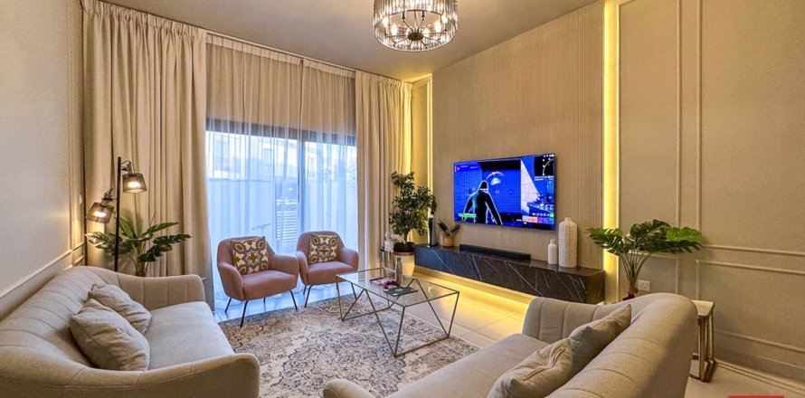 Вилла в Дубае, 3 спальни, 214.1м², № 77874