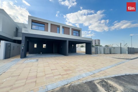 Villa in Dubai 3 bedrooms, 214.1 sq.m. № 77874