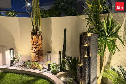 Купить виллу в Дубае: 3 спальни, 214.1м², № 77874 - фото 8