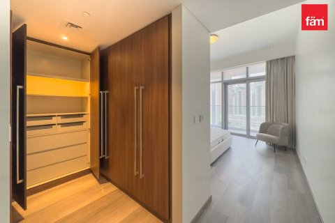 Apartment in Downtown Dubai (Downtown Burj Dubai), Dubai 3 bedrooms, 193.9 sq.m. № 50639 - photo 8