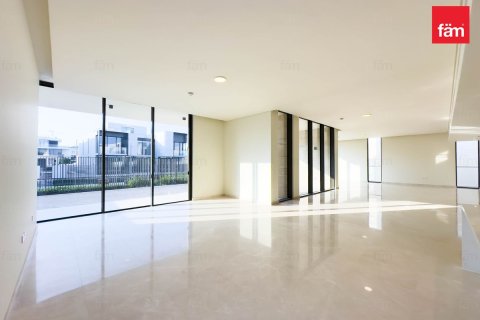 Villa en Dubai Hills Estate, Dubai, 5 dormitorios, 660.4 m², № 49478 - foto 12