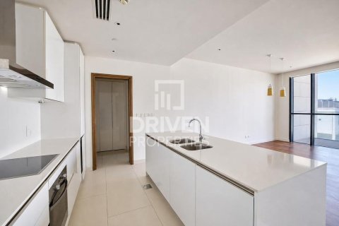 Apartment in City Walk, Dubai 2 bedrooms, 165.37 sq.m. № 127316 - photo 11