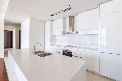 Apartment in City Walk, Dubai 2 bedrooms, 165.37 sq.m. № 127316 - photo 2