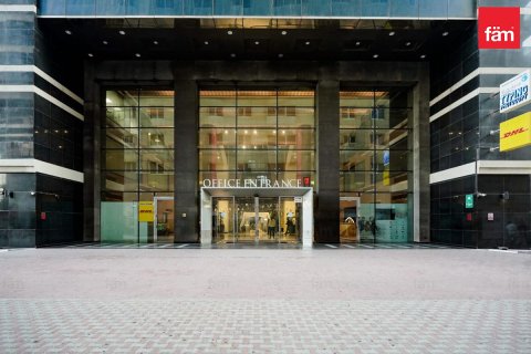 Oficina en Sheikh Zayed Road, Dubai, 131.4 m², № 96416 - foto 18