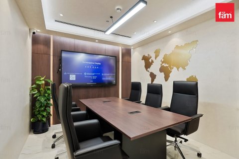 Oficina en Sheikh Zayed Road, Dubai, 131.4 m², № 96416 - foto 10