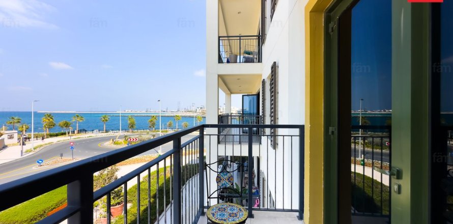 Квартира в Дубае, 1 спальня, 72.5м², № 96508