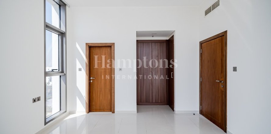 Appartement à DAMAC Hills (Akoya by DAMAC), Dubai, 1 chambre, 82.3121 m², № 114673