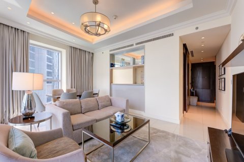 Apartment in Downtown Dubai (Downtown Burj Dubai), Dubai 2 bedrooms, 135 sq.m. № 137879 - photo 3
