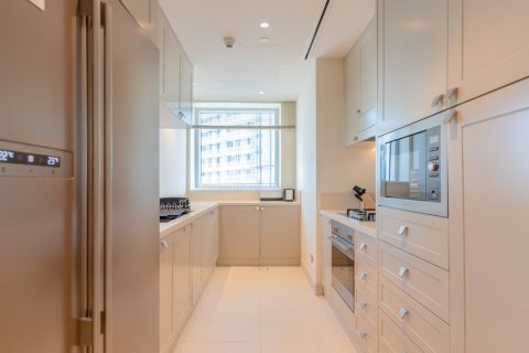 Apartment in Downtown Dubai (Downtown Burj Dubai), Dubai 2 bedrooms, 135 sq.m. № 137879 - photo 6