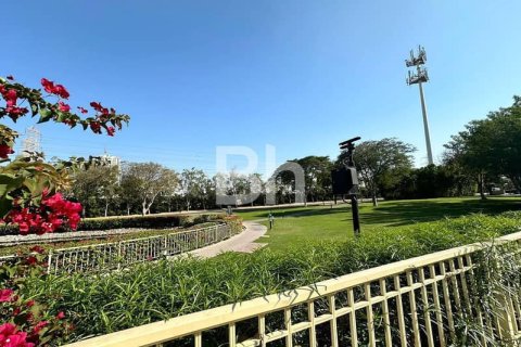 Villa in The Springs, Dubai 2 bedrooms, 173 sq.m. № 24867 - photo 11
