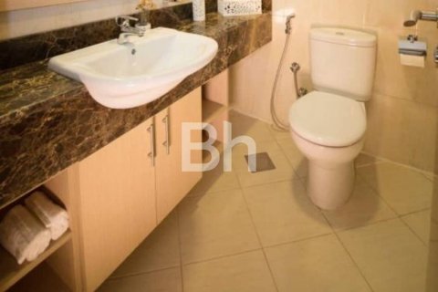 Apartment in Dubai Marina, Dubai 1 bedroom, 65 sq.m. № 24858 - photo 4