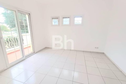 Villa in The Springs, Dubai 2 bedrooms, 253 sq.m. № 24870 - photo 6