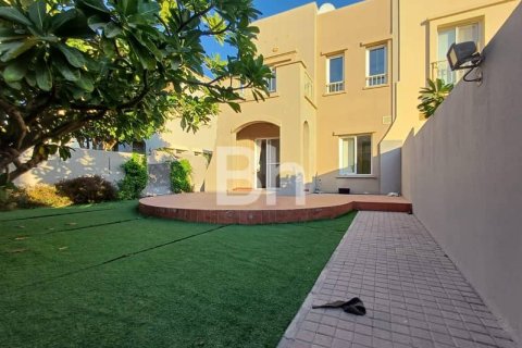 Villa in The Springs, Dubai 2 bedrooms, 253 sq.m. № 24870 - photo 1