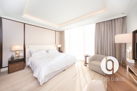 Apartment in Downtown Dubai (Downtown Burj Dubai), Dubai 2 bedrooms, 147 sq.m. № 98090 - photo 10