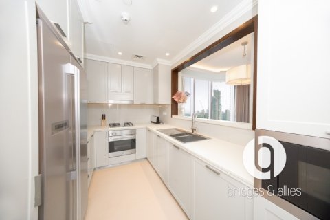 Apartment in Downtown Dubai (Downtown Burj Dubai), Dubai 2 bedrooms, 147 sq.m. № 98090 - photo 5