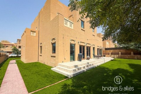 Villa à Al Furjan, Dubai, 5 chambres, 600 m², № 98075 - photo 10