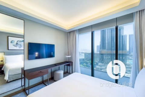 Apartment in Downtown Dubai (Downtown Burj Dubai), Dubai 3 bedrooms, 145 sq.m. № 98076 - photo 21