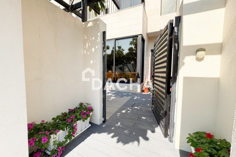 Villa à Jumeirah Village Circle, Dubai, 4 chambres, 358 m², № 137983 - photo 19