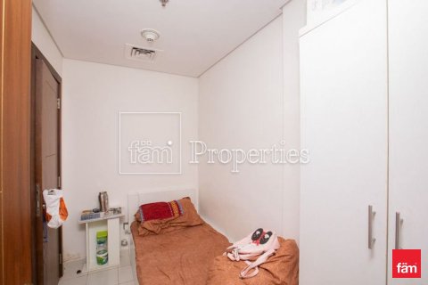 Купить таунхаус в Дубае: 2 спальни, 239.1м², № 90620 - фото 2