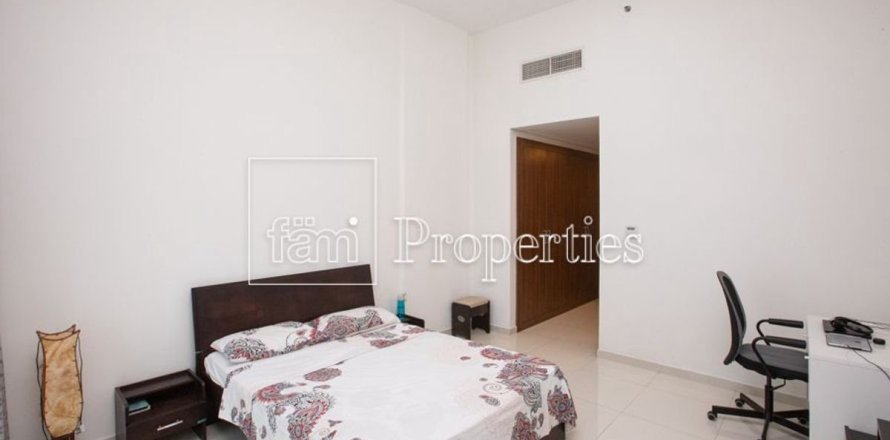 Таунхаус в Дубае, 2 спальни, 239.1м², № 90620