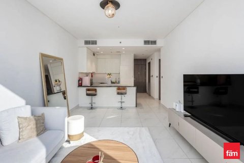 Квартира в Дубае, 1 спальня, 72.6м², № 90634