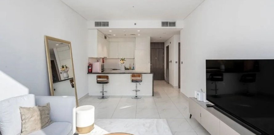 Квартира в Дубае, 1 спальня, 72.6м², № 90634