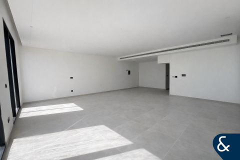 Townhouse in Dubai Land, Dubai 3 bedrooms, 284 sq.m. № 91251 - photo 4