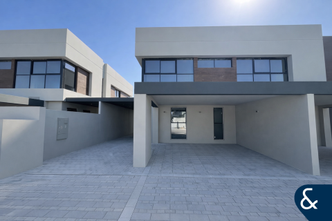 Townhouse in Dubai Land, Dubai 3 bedrooms, 284 sq.m. № 91251