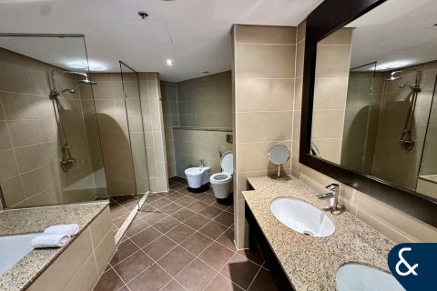 Apartment in Palm Jumeirah, Dubai 2 bedrooms, 165 sq.m. № 91249 - photo 8