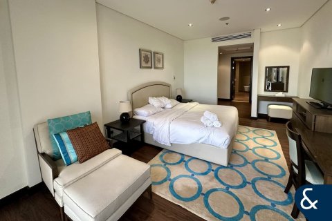 Apartment in Palm Jumeirah, Dubai 2 bedrooms, 165 sq.m. № 91249 - photo 6