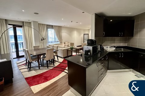 Apartment in Palm Jumeirah, Dubai 2 bedrooms, 165 sq.m. № 91249 - photo 4