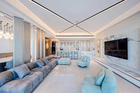 Снять в аренду квартиру в The Hills A, The Hills, Дубай: 3 спальни, 193.05243400м², № 12797 - фото 12